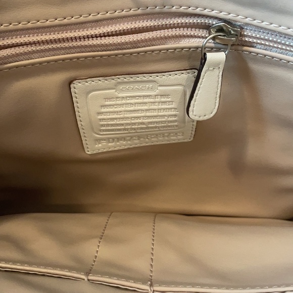 Coach Cream Charlie Leather Tote Bag - Picture 8 of 8
